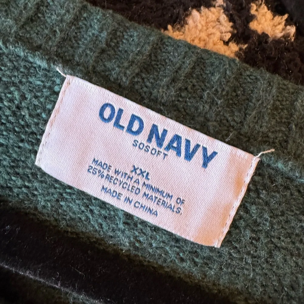 Old Navy So-Soft Crew-Neck Sweater Reindeer XXL Cozy Soft Fun